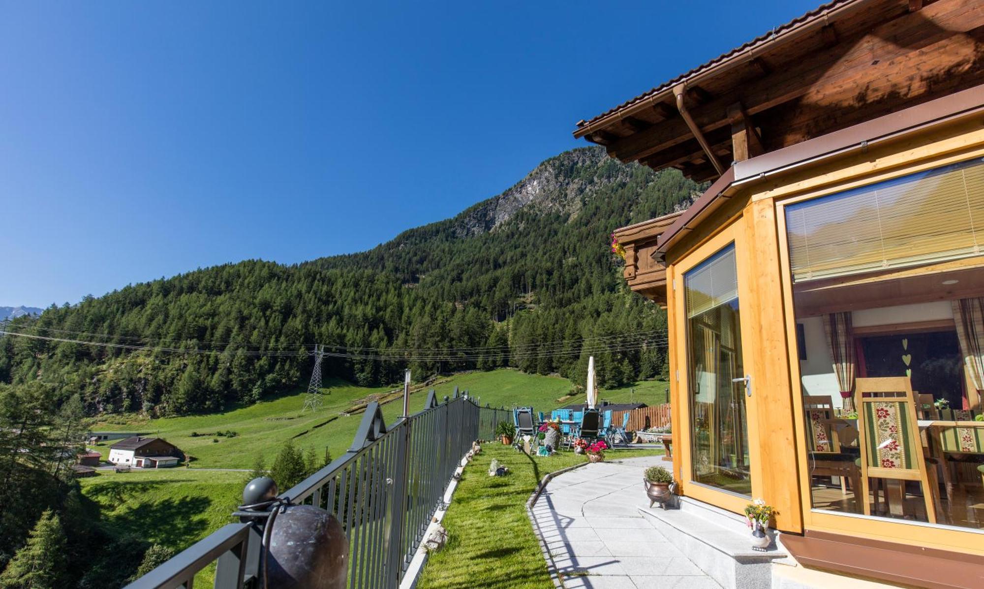 Gasthof Pension Granstein Solden Exterior photo
